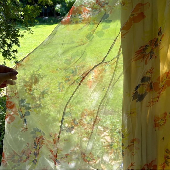 Doen Aurelie dress in - professionally hemmed to 47” from neck to hem line - Picture 7 of 13